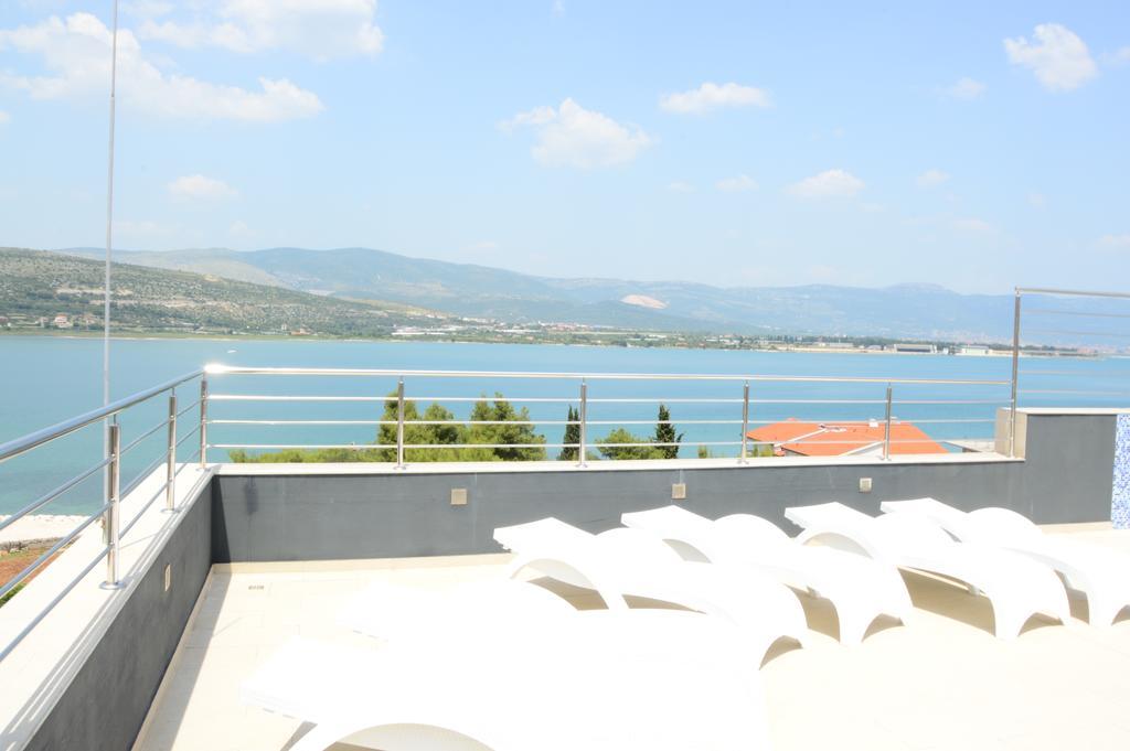 Apartments Exclusive Palace โตรกีร์ ภายนอก รูปภาพ