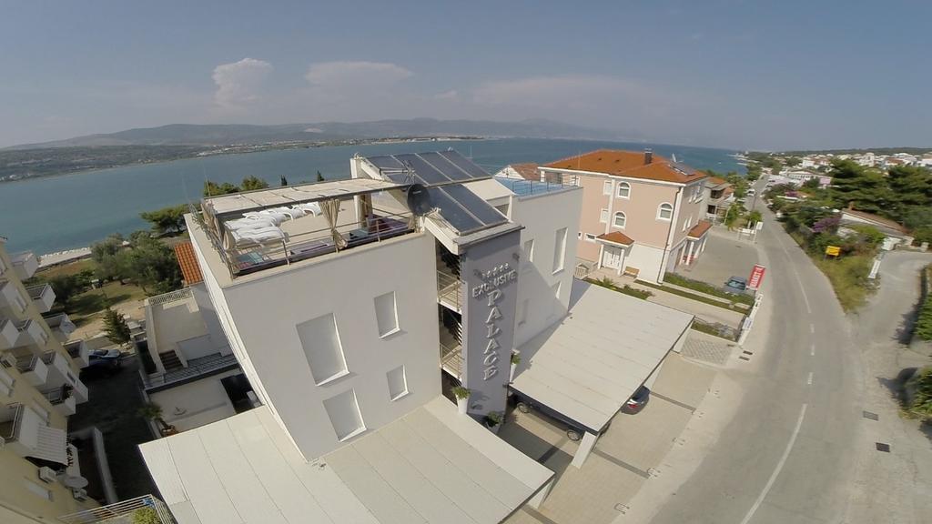 Apartments Exclusive Palace โตรกีร์ ภายนอก รูปภาพ